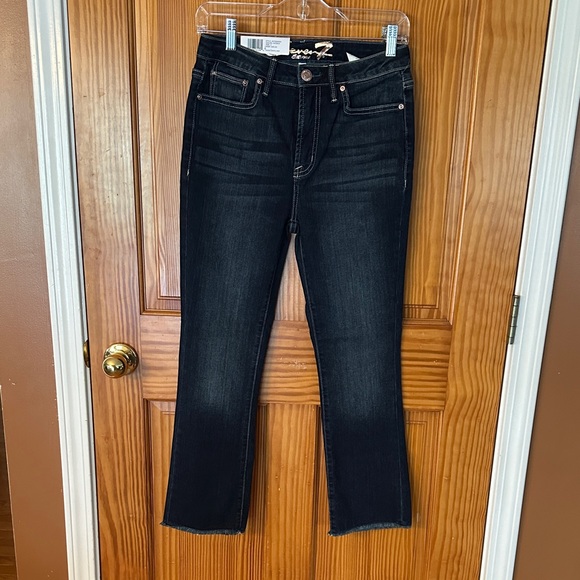 Seven7 Denim - Women's high rise Fray hem kick flare crop dark Jeans